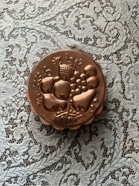 Copper Fruit Motif Decorative Mold - Shiny Copper Finish